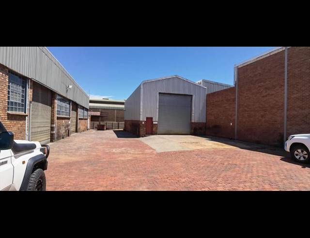 INDUSTRIAL PROPERTY TO RENT IN SILVERTONDALE